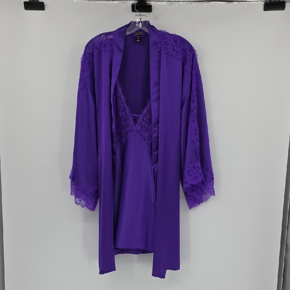Victoria's Secret Baby Doll Purple Satin Lace Robe Set Size M